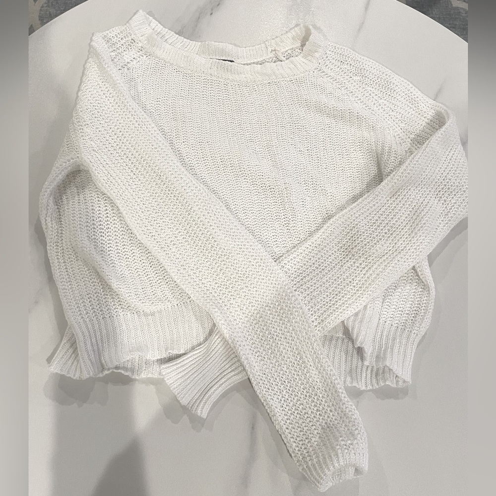 Brandy Melville sweater
